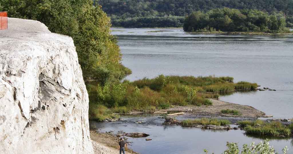 white cliffs of conoy