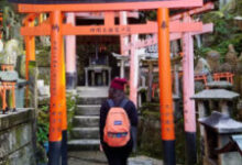 Hiking Mount Inari